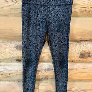 Zumba Black & Silver Hearts Patterned Leggings
